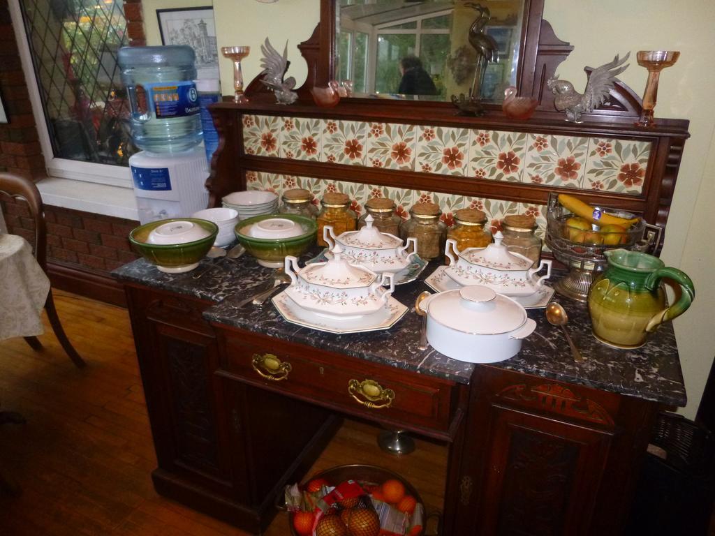 Killyon Guest House Navan Bagian luar foto